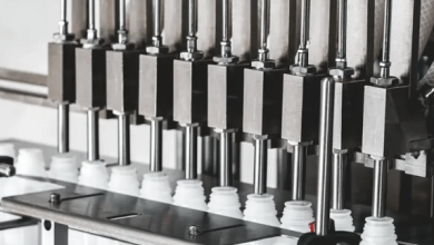 Precision and Efficiency: Exploring Liquid Filling Machines