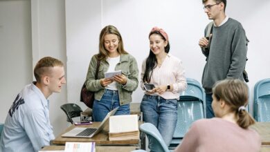 identify callers from numbers